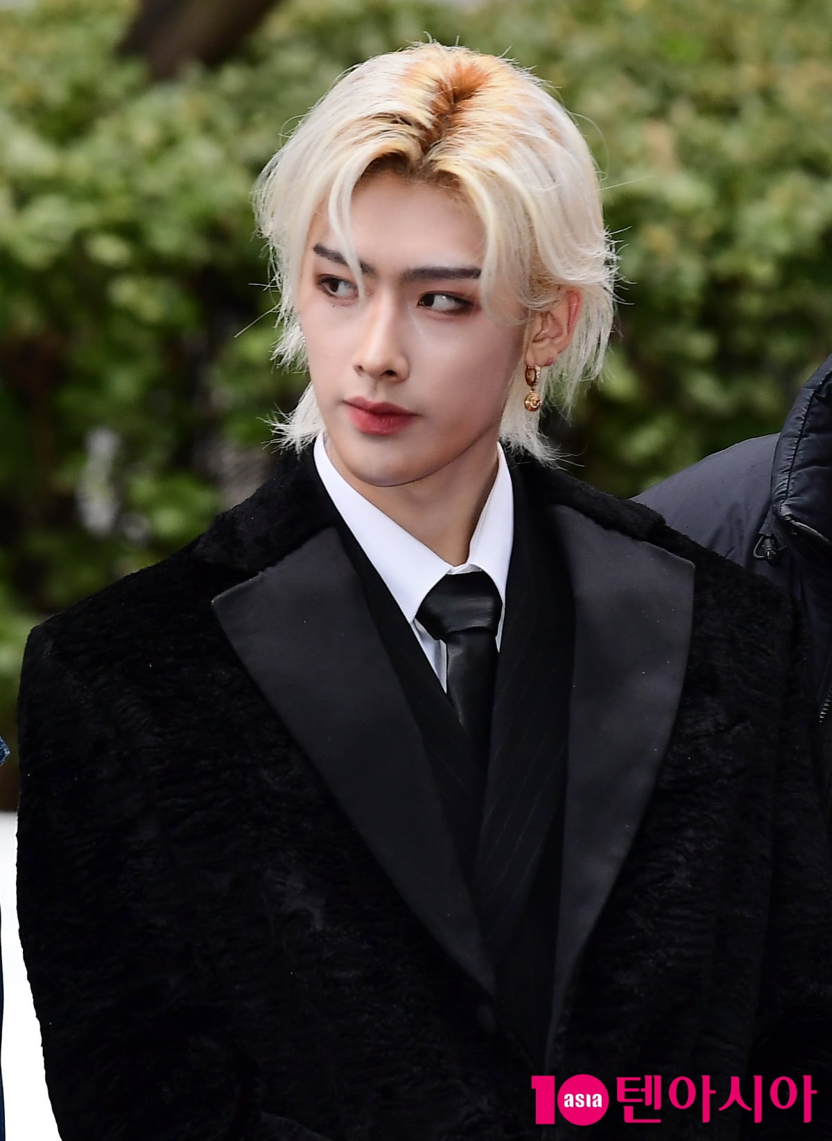 [TEN포토]제로베이스원 리키 '샤프한 옆선'