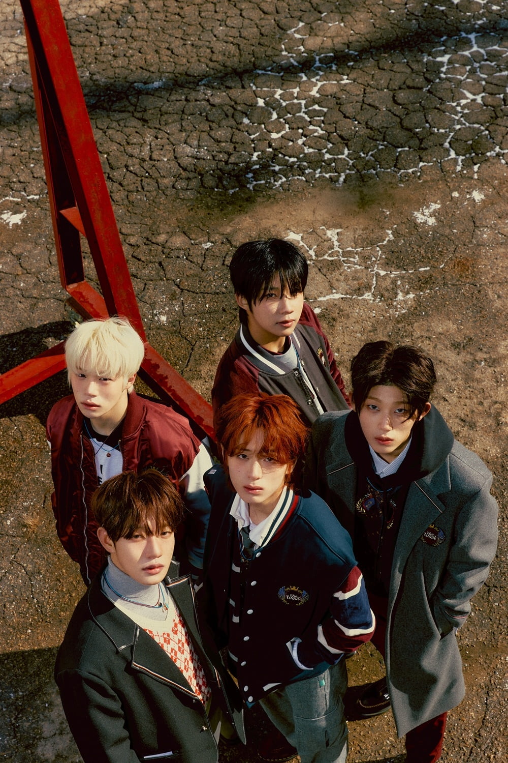 더윈드, 미니 2집 'Our : YouthTeen' 첫 콘셉트 포토 공개