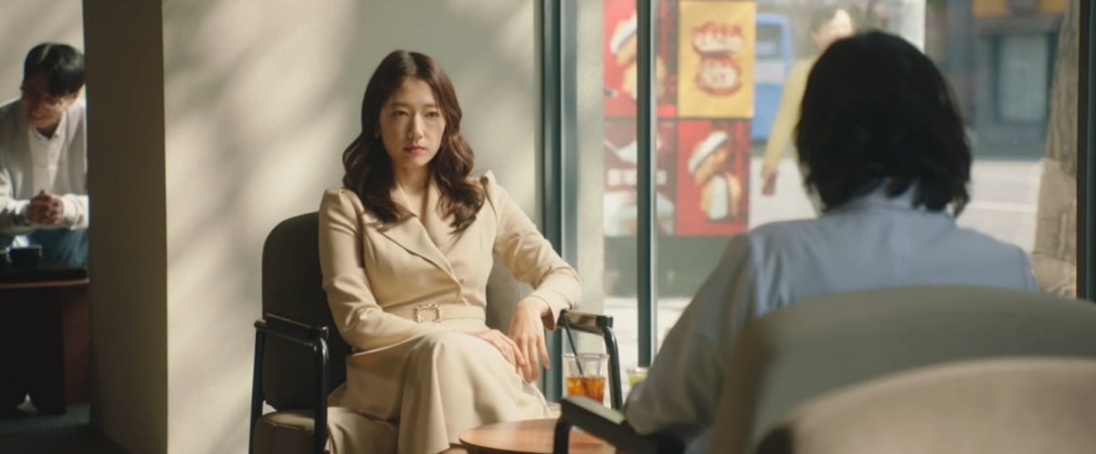 ♥박형식도 반했다…박신혜, 100만원 원피스로 완성한 '돌싱 의사남' 소개팅룩