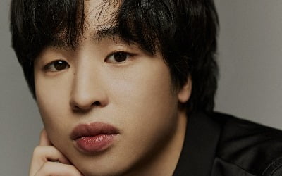 Actor Yoon Jeong-hoon appears as Go Hee-chan in 'The Impossible Heir'