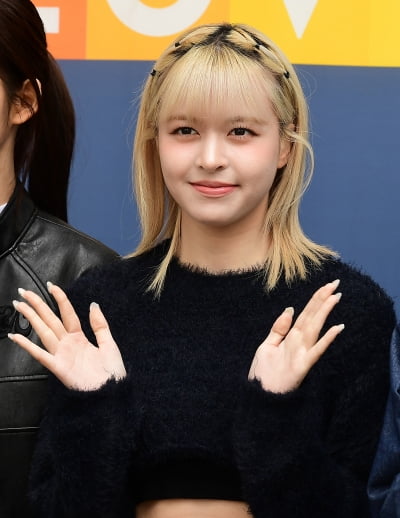[TEN포토]엔믹스 릴리 '미모에 심쿵'