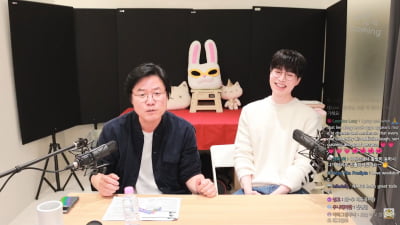 나영석, 연봉 40억인데…"우리나라 PD 중 가장 부자? 김태호가 더 부자" ('채널 십오야')