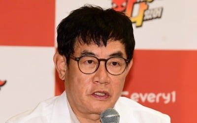 아시안컵 요르단전 패배에 갈린 연예계 반응 "책임지고 물러나" vs "졌잘싸" [TEN피플]