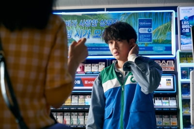 설 연휴 OTT 뭐 보지? 가슴 쫄리는 '살인자 o난감'→가슴 설레는 '손끝과 연연'[TEN초점]
