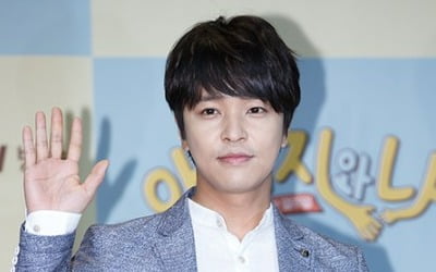 차 들이 받고 음주 세 차례 거부한 김정훈, 불구속 송치[TEN이슈]