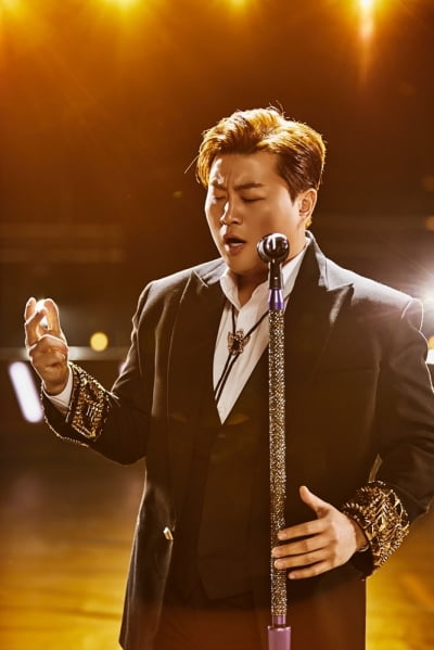 김호중, '더 심포니' 팬들 위한 무료 티켓 이벤트 진행