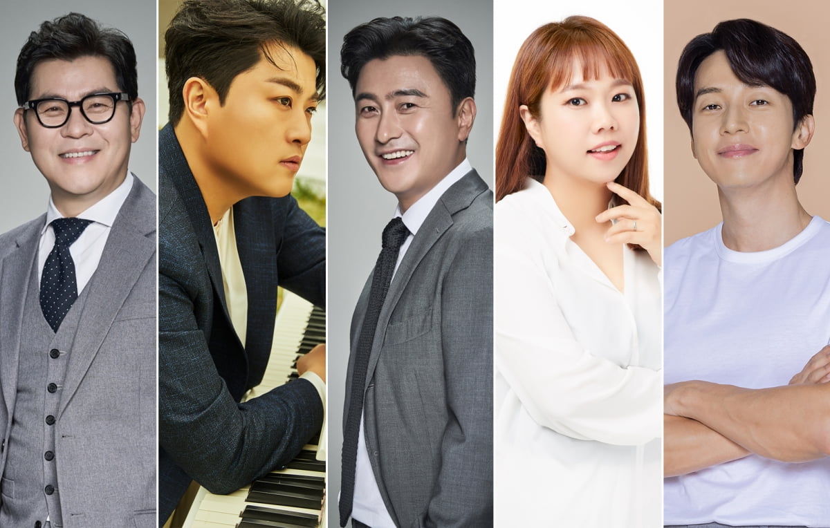 김용만, 김호중, 안정환, 홍현희, 허경환 /사진제공=각 소속사
