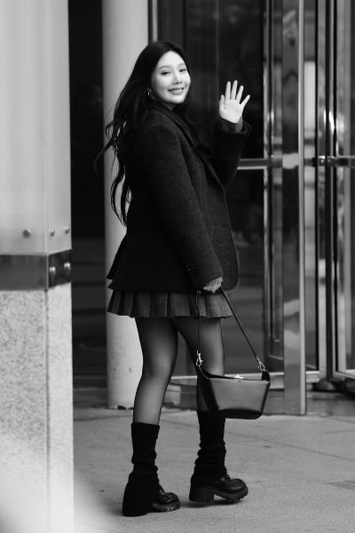 [TEN포토]레드벨벳 조이 '뒤돌아보면 심쿵'