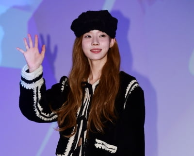 [TEN포토]에스파 윈터 '자켓 사이로 선명한 복근'