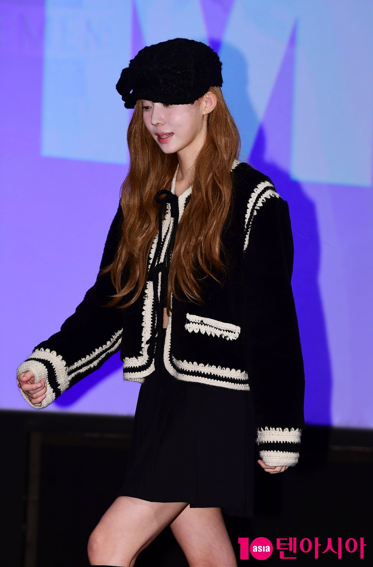 [TEN포토]에스파 윈터 '꽃내음 가득한 매력'