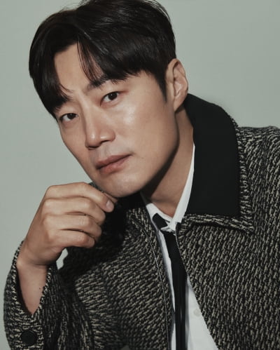 이희준, 13년째 공황장애 투병 "4개 작품 동시에, 돌덩이 얹은 느낌"[인터뷰①]