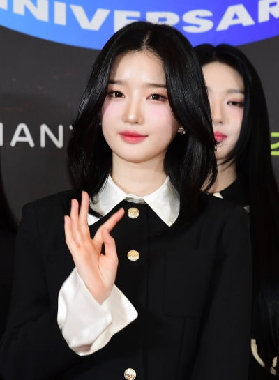 [TEN포토]트리플에스 김유연 '통통 튀는 미모'