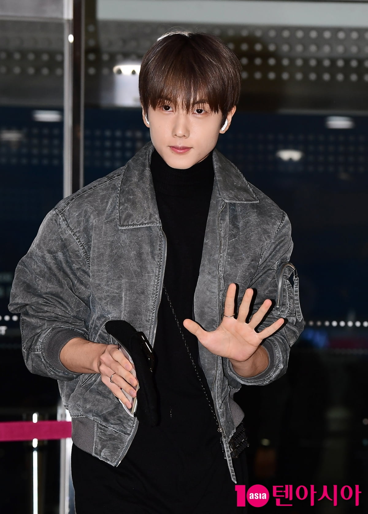 [TEN포토]NCT드림 지성 '반가워요~'