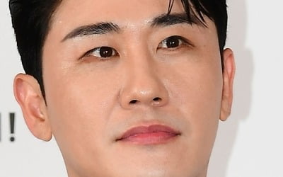 영탁, 올해 가장 열일할 것 같은 스타 '1위'