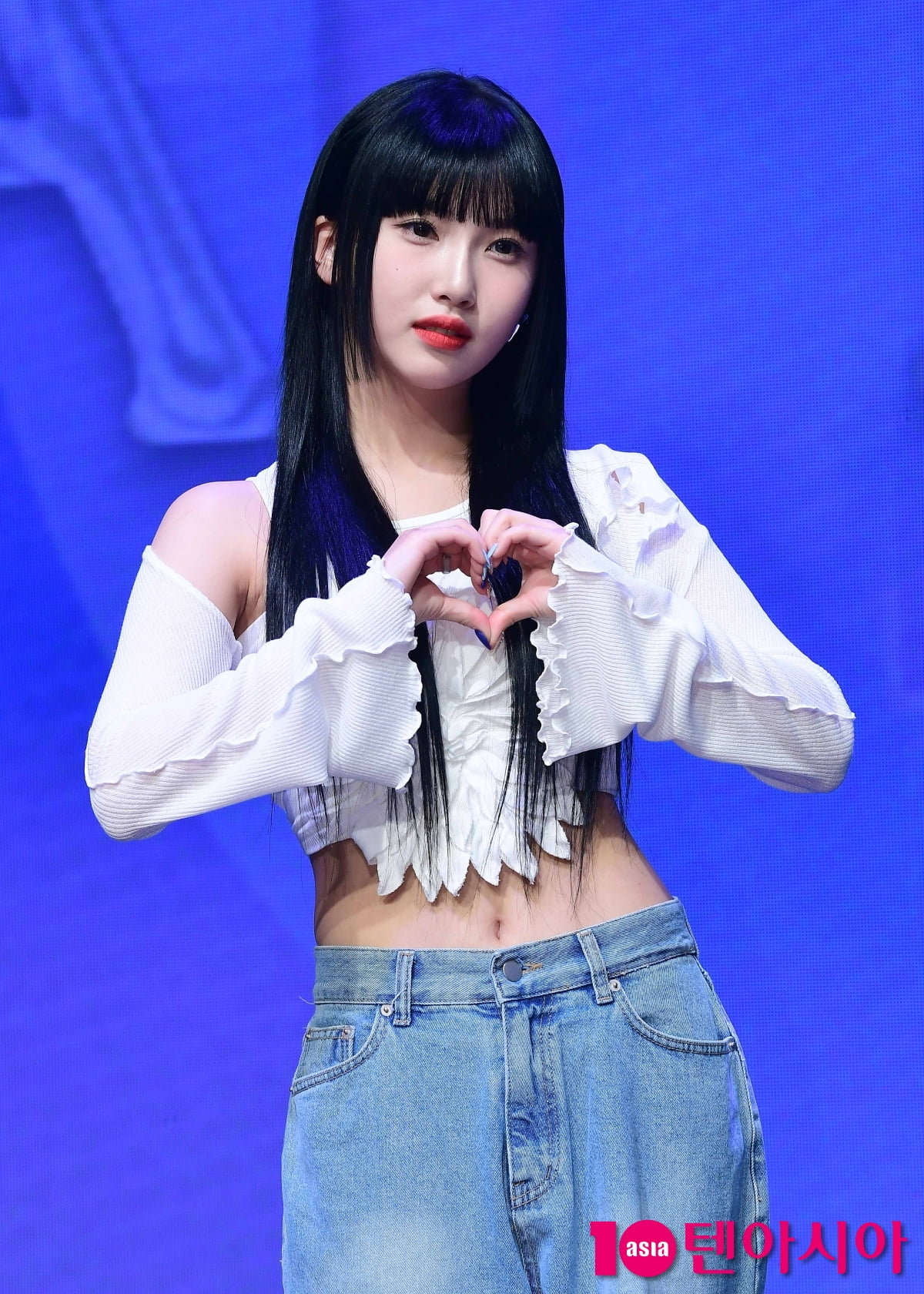 [TEN포토]트라이비 소은 '개미 허리'