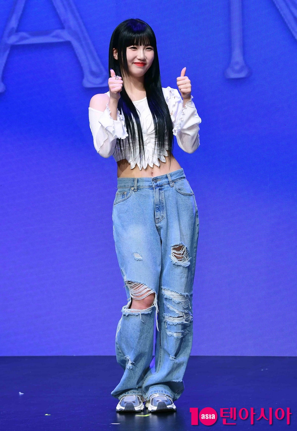 [TEN포토]트라이비 소은 '개미 허리'