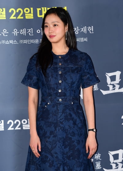 [TEN포토]김고은 '봄을 부르는 미모'