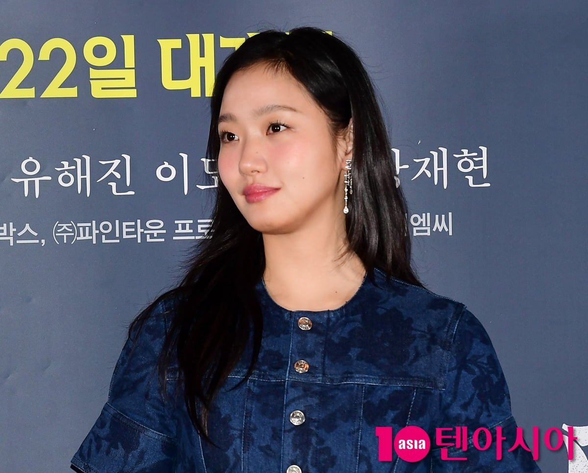 [TEN포토]김고은 '각도 무시한 이쁨 한가득'