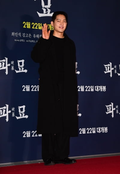 [TEN포토]김건우 '스윗한 미소'