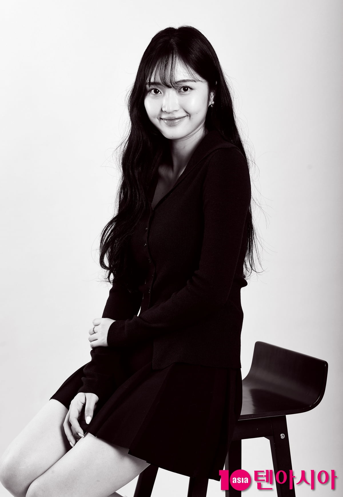 [TEN포토]최규리 '흑백 뚫고 나오는 분위기'(내남결)