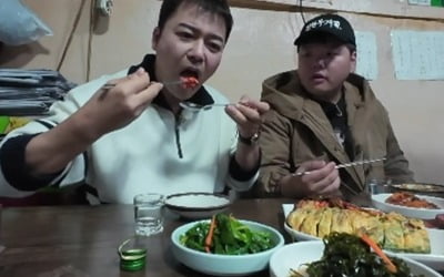 커플링 해프닝 겪은 전현무 "혼자 사는 男 굴 꼭 먹어야, 비축해둬야지" ('전현무계획')