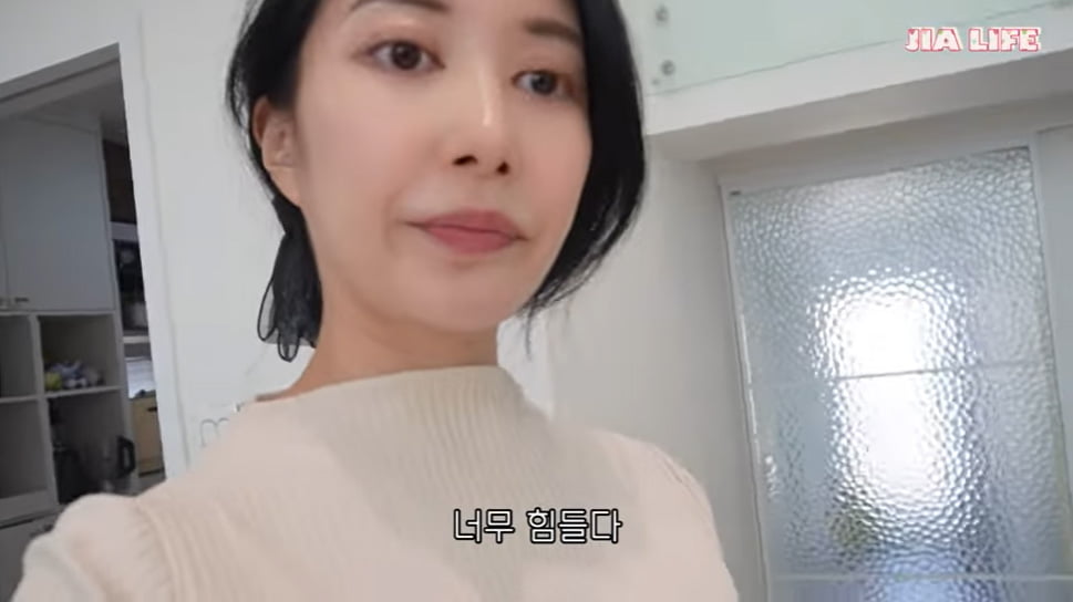 '임신' 아야네, 설날 '18인 대가족' 한집살이에 손수 빚은 만두…"힘들다"('지아라이프')