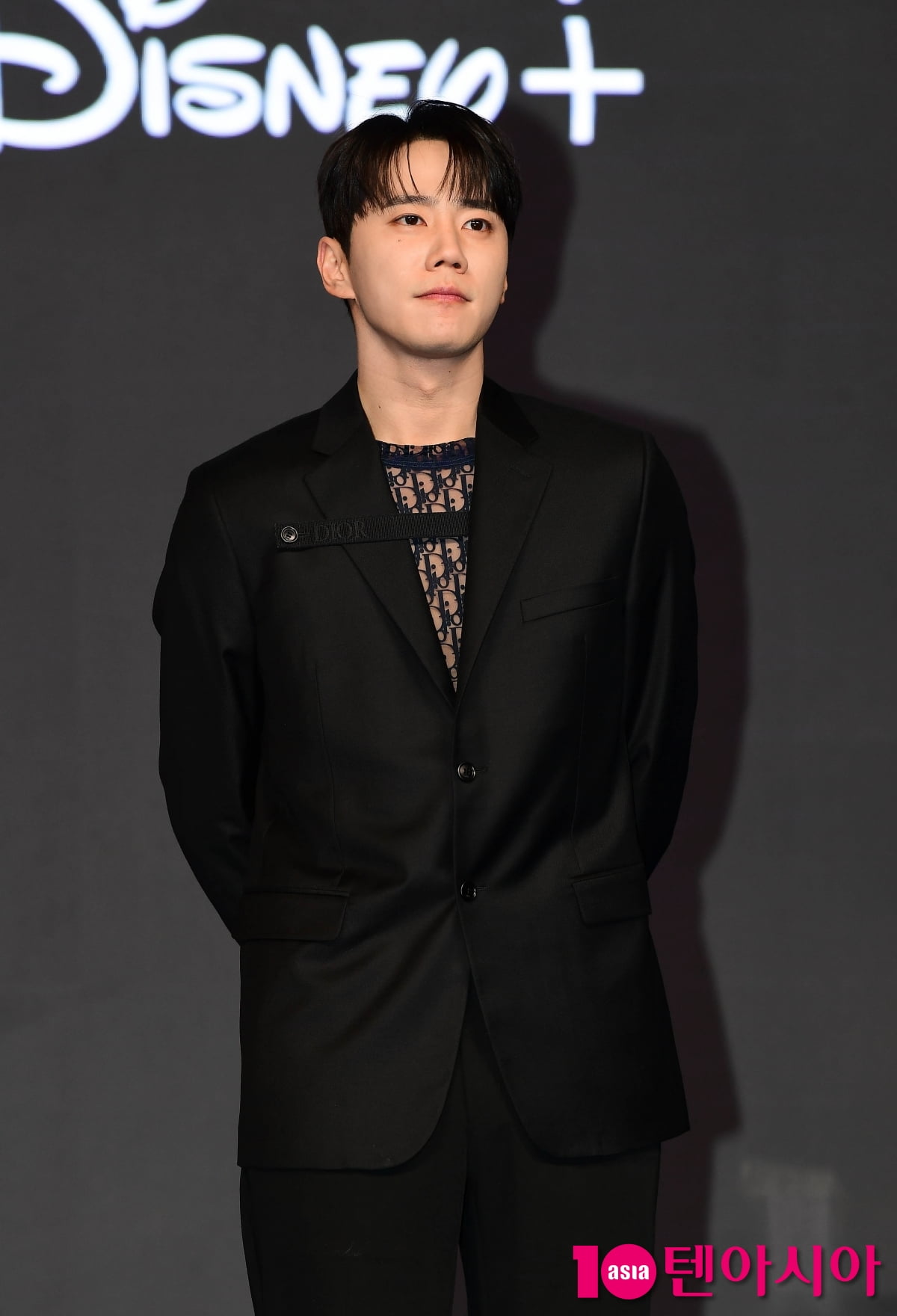 [TEN포토]이준영 '돋보이는 시스루'