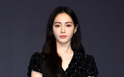 '로얄로더' 홍수주 "첫 시리즈 주연? 감독님이 존중과 배려 많이 해줘"