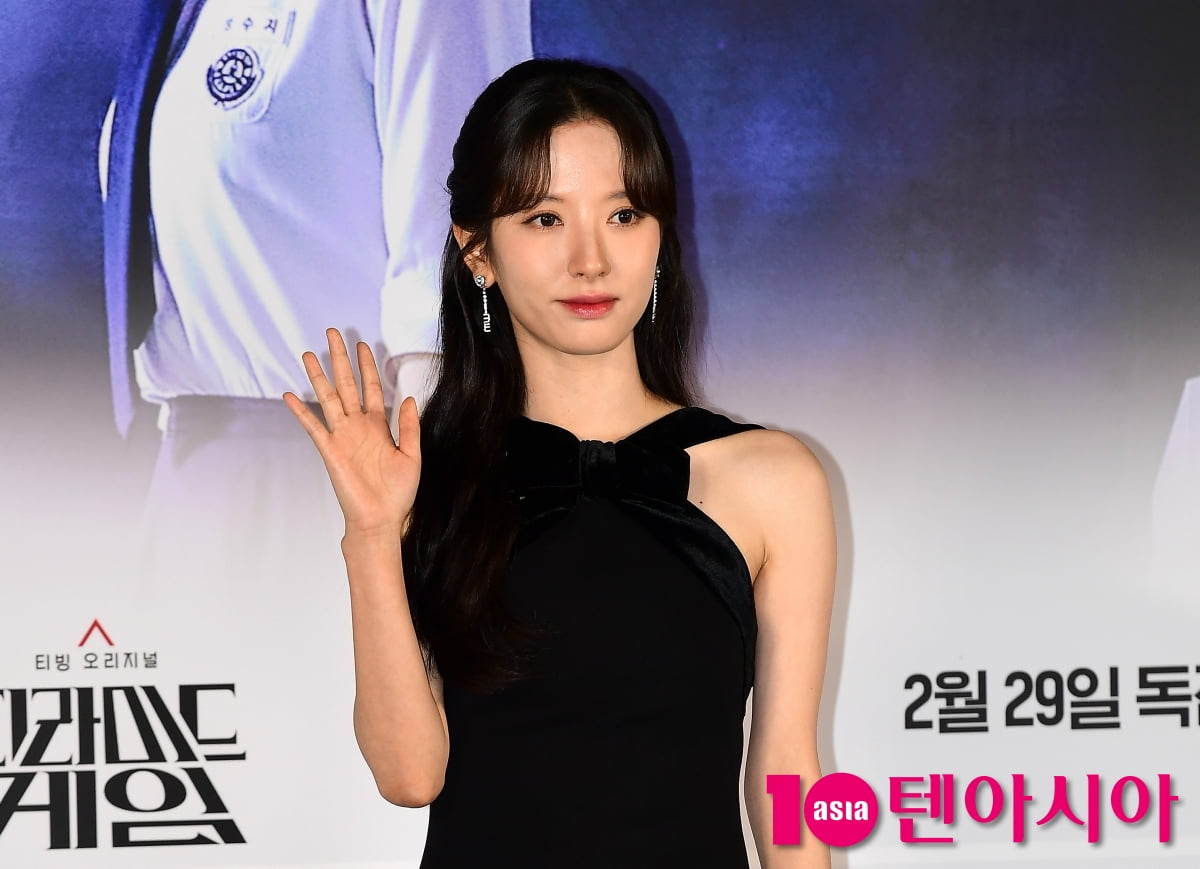 [TEN포토]김지연 '점점 더 이뻐지네'