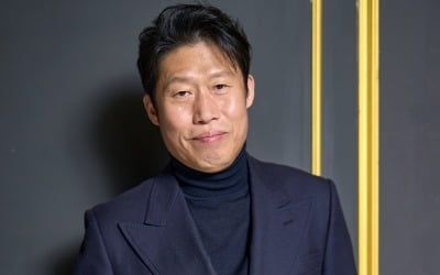 유해진 "묘 이장에 '추임새'만…나까지 난리쳤으면 요란스럽다 했을 것"('파묘')[TEN인터뷰]