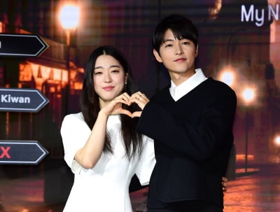 [TEN포토]송중기-최성은 '로기완 주역들'