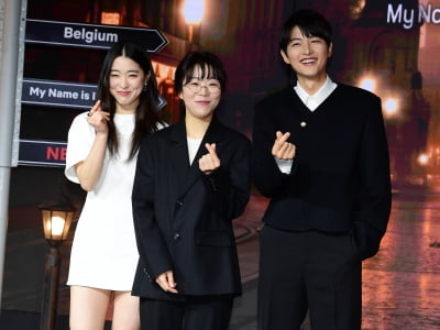 [TEN포토]최성은-김희진 감독-송중기 '로기완 완벽한 호흡'