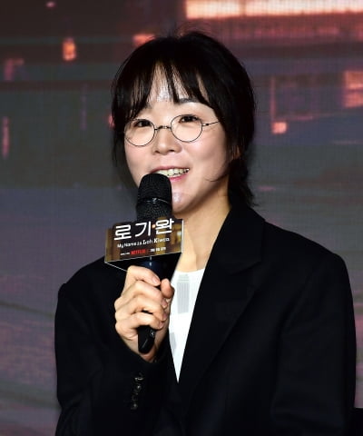 [TEN포토]김희진 감독 '로기완 송중기 염두하고 써..벅찼다'