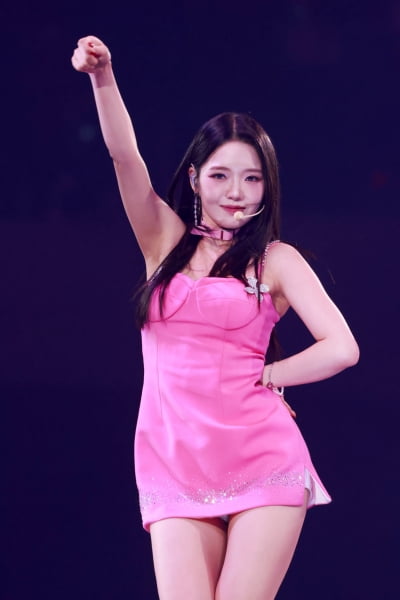 [TEN포토] 프로미스나인 노지선 '큐티 섹시'