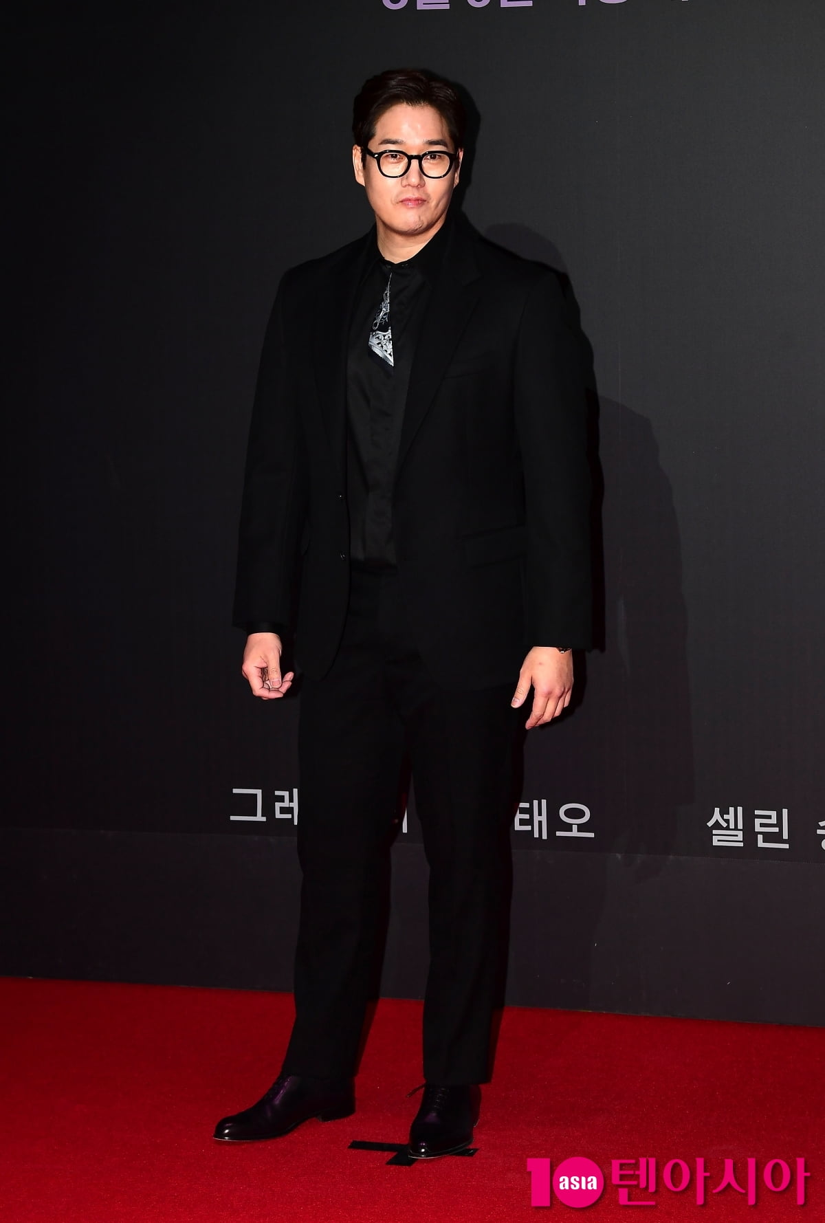 [TEN포토]유지태 '완벽한 수트핏'