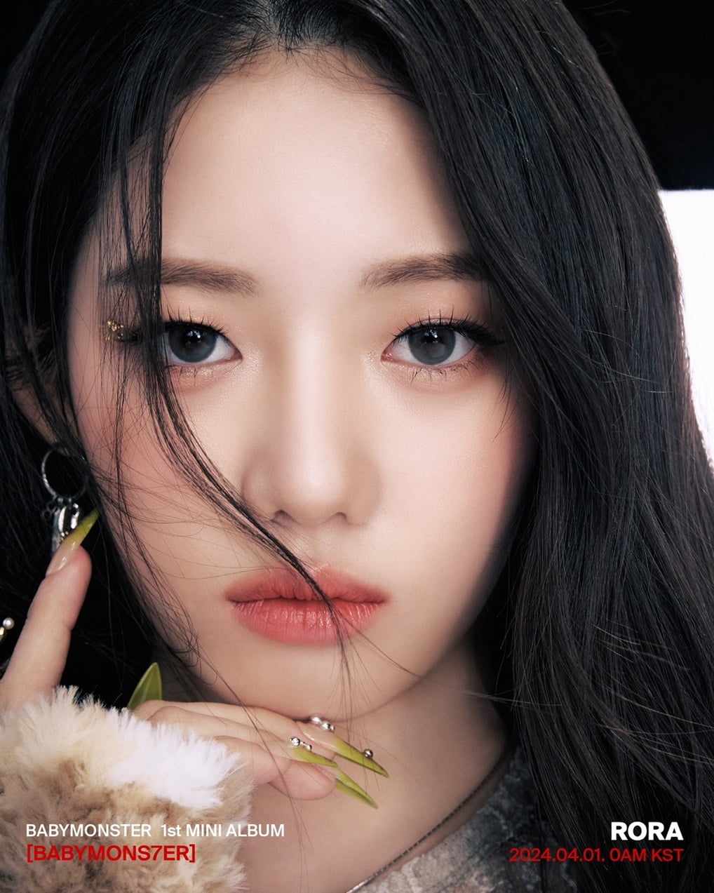 ‘아현 합류’ 베이비몬스터, 달라진 모습 첫 공개