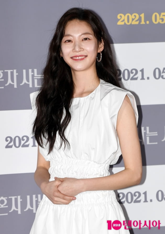 공승연 측 "손호준과 2년 열애? 본인 확인 결과 사실무근" [공식]