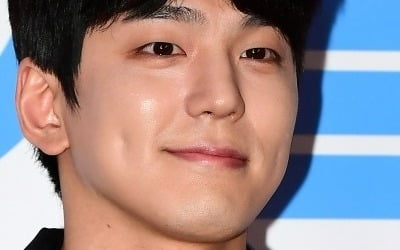 キム・ミンギュ、来月陸軍現役入隊