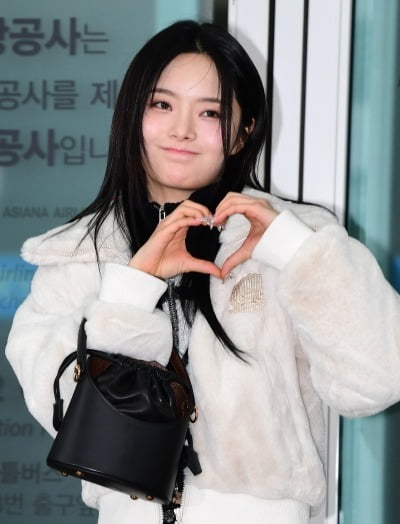 Fifty Fifty ranks 10th in ‘2024 Billboard K-Pop Artist 100’… Girl group highest ranking