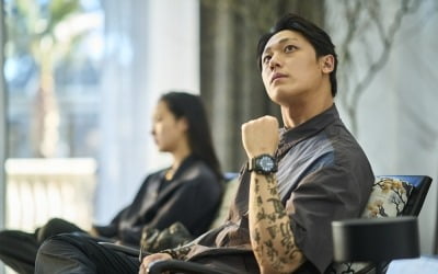 イ・ドヒョン、軍服務中だが、「ザ・グローリー」から「パミョ」まで成功