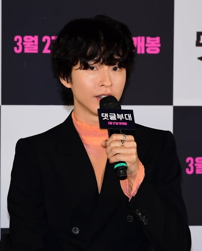 [TEN포토]홍경 '남다른 분위기'