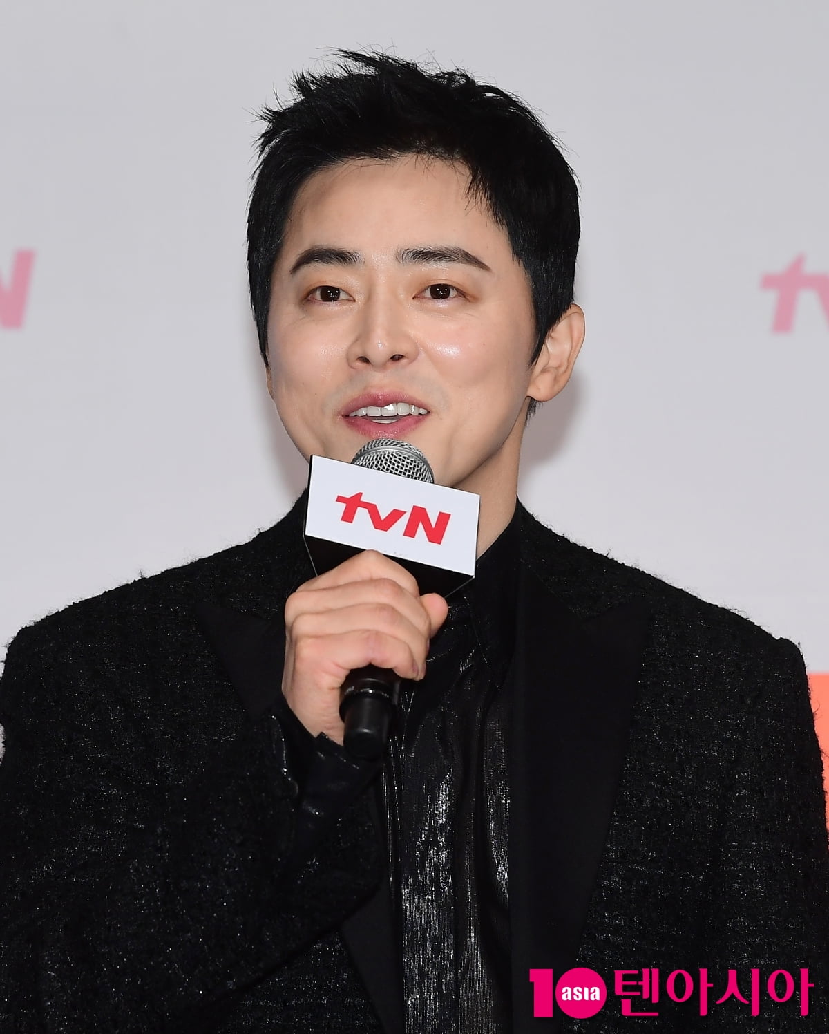 텐아시아 DB