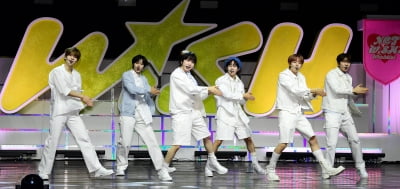 [TEN포토] NCT WISH '양국 다양한 음악방송이 기대된다'