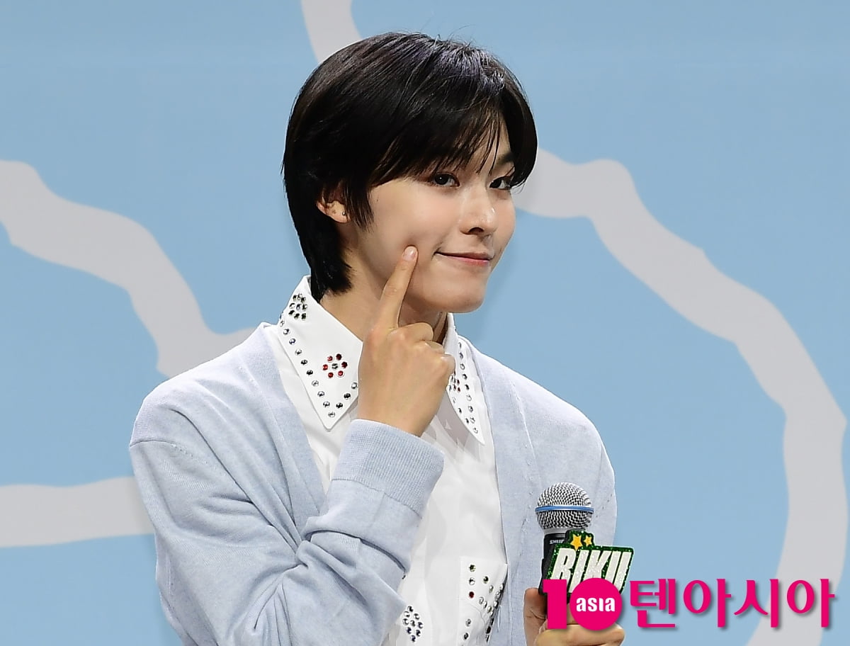 [TEN포토] NCT WISH 리쿠 '보조개 귀엽죠'