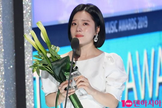 텐아시아 DB