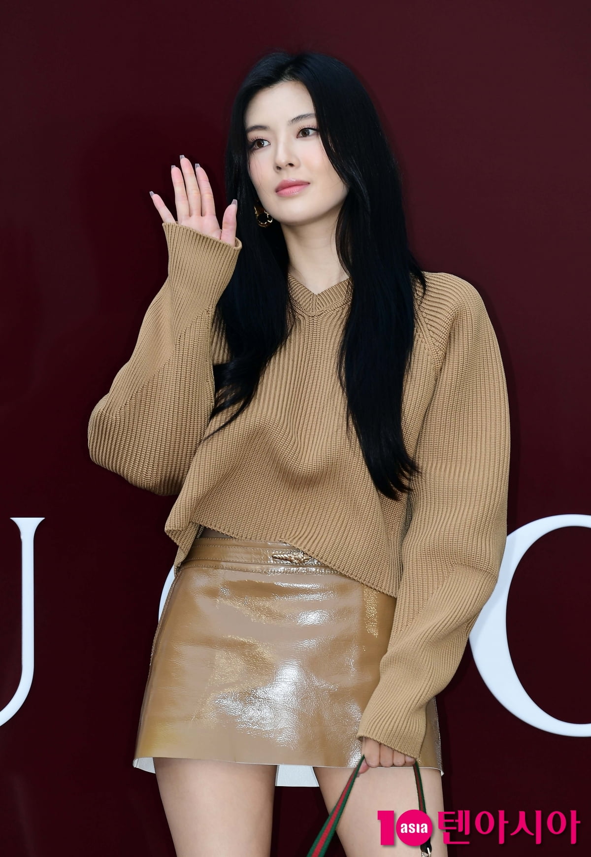 [TEN포토]이선빈 '한뼘 미니스커트'