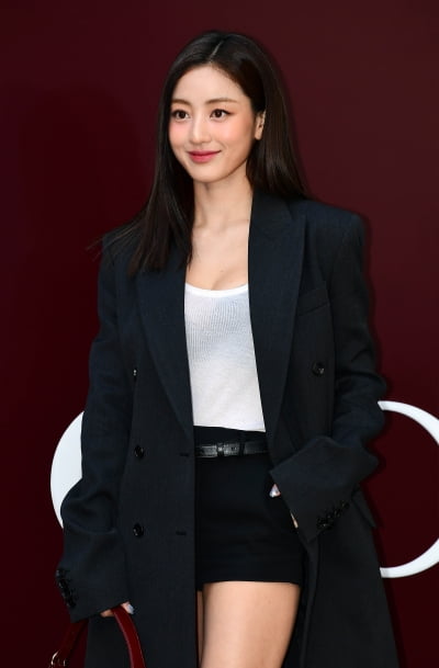[TEN포토]트와이스 지효 '우아한 시스루'