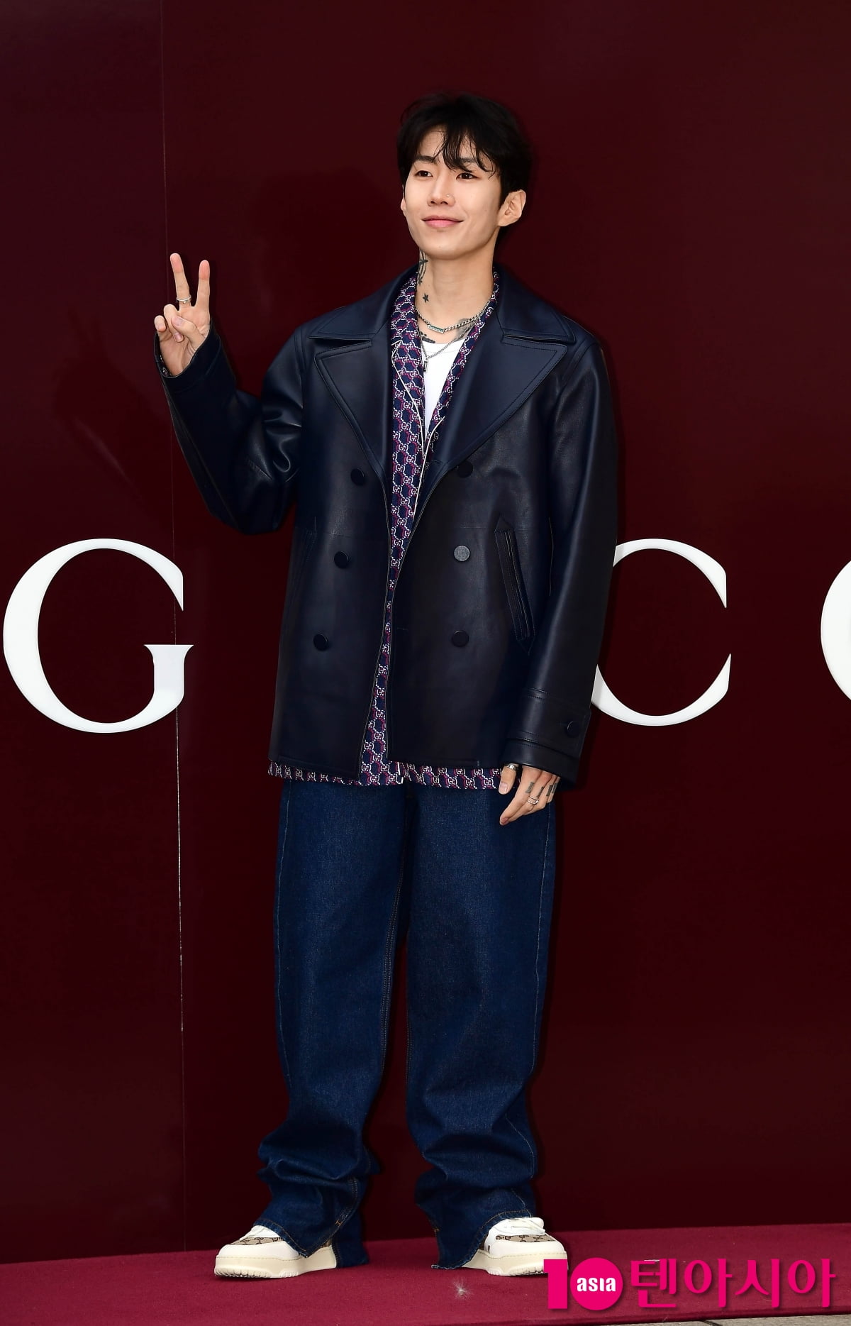 [TEN포토]박재범 '깜찍한 브이'