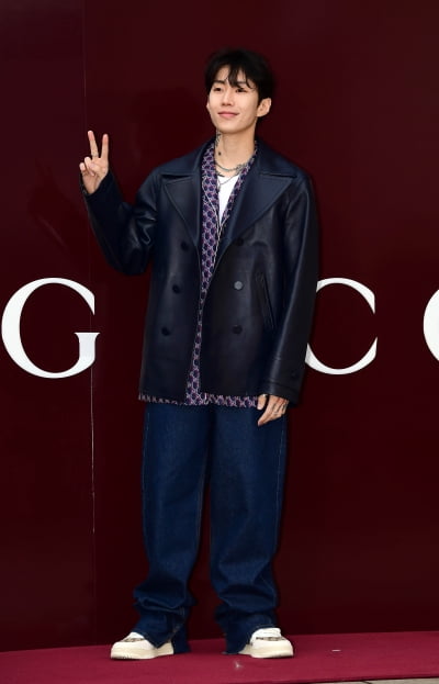 [TEN포토]박재범 '깜찍한 브이'