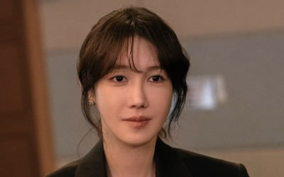 이지아의 중꺾마, 카타르시스('끝내주는 해결사')